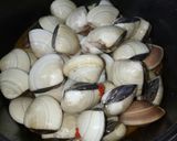 Hình bước làm 3 của món Nghêu Hấp Thái