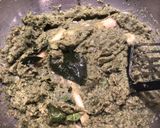 A picture of step 2 of SaksangSpicy Green Pork.