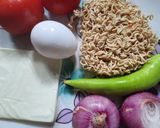 A picture of step 1 of Cheesy Omelet Maggi.
