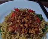 Foto langkah ke 6 dari resep Mee Kolok Ayam (Goreng) 🇲🇾.