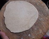 A picture of step 3 of Drumstick Paratha.