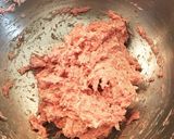 A picture of step 2 of ☆Shumai☆ (Steamed Pork Dumplings).