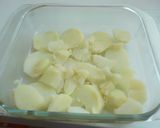 Foto del paso 8 de la receta: Pastel de bacalao y patatas gratinado al horno