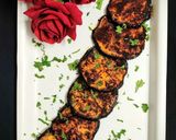 A picture of step 6 of Baigan Bhaja.