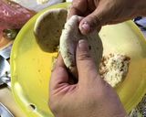 Foto del paso 2 de la receta: Gorditas de queso con masa con chicharrón