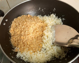 வால்நட் தேங்காய் லட்டு ரெசிபி ஸ்டேப் 2 புகைப்படம்