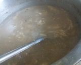 A picture of step 2 of Chicken corn soup.