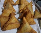 A picture of step 5 of Samosa #themechallenge#.