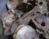 Foto langkah ke 1 dari resep Sop sampe (kaki kambing).