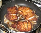 A picture of step 4 of Classic Pork Cutlet Bowl (Katsudon).