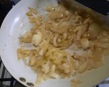 Foto del paso 2 de la receta: Tortilla con fideos coditos