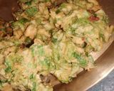 पालक के पकौड़े (palak ke pakode recipe in Hindi) रेसिपी चरण 3 फोटो