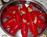 Foto del paso 4 de la receta: Pimientos del piquillo rellenos de rosada y marisco
