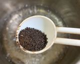 A picture of step 2 of Lemon peel tea.