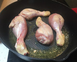 Foto del paso 1 de la receta: Jamoncitos de pollo con setas y verduras a la cerveza