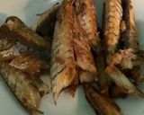 Foto langkah ke 2 dari resep Tumis Ikan Pindang.