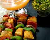A picture of step 4 of Juicy shaslik sticks with orange juice.