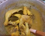 Foto langkah ke 2 dari resep Ayam Goreng Kremes.