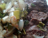 Foto del paso 4 de la receta: Bifes de ternera al verdeo y puerros