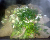 Foto del paso 4 de la receta: Peceto al champignon con verdeo y arroz blanco 