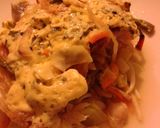 Foto del paso 11 de la receta: Merluza en colchón de verduras con queso azul