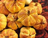 Foto del passaggio 12 della ricetta Panini dolci alla zucca (senza uova) 🎃