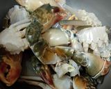 Foto langkah ke 1 dari resep Simply spice crab & shrimp.
