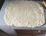 A picture of step 6 of Cinnamon rolls.