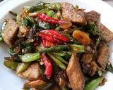Foto langkah ke 6 dari resep Oseng tempe menjes cabe hijau.