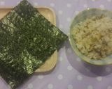 รูปขั้นตอนการทำที่ 1 ของ ข้าวไม่ปั้น Onigirazu