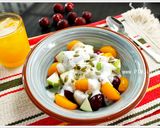 A picture of step 4 of Fruit Salad with Yogurt.