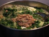 Canh riêu ghẹ nấu rau đay, mồng tơi, mướp hương