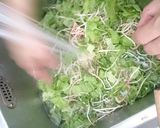 A picture of step 2 of Mi Quang Son Thuy.
