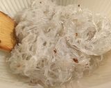 Hình bước làm 4 của món Miến xào cua
