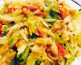 A picture of step 5 of Stir-Fried Cabbage with Tomato.