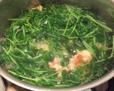 Hình bước làm 3 của món Canh rau mầm nấu tôm