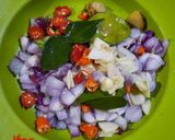 Foto langkah ke 1 dari resep Cumi Item Suroboyo.