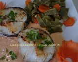 Foto del paso 5 de la receta Merluza a la plancha con salsa de ajo y pimentón con verdurítas al vapor
