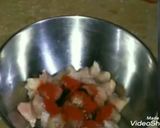 A picture of step 4 of Sweet and sour chicken pizza.