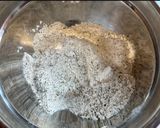 A picture of step 2 of Fried Calamares (Salt & Pepper Squid).