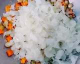 கோஸ் கேரட் பட்டாணி பொரியல் ரெசிபி ஸ்டேப் 3 புகைப்படம்