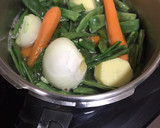 Foto del paso 2 de la receta: Judías verdes con cebolla y patatas