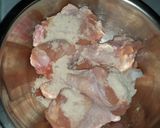 รูปขั้นตอนการทำที่ 1 ของ ข้าวผัดไส้กรอกน่องไก่ทอด
