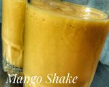 A picture of step 4 of Iced Milk Mango Shake.