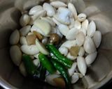A picture of step 3 of Almond/ Badam Chutney.