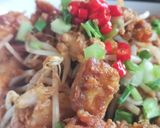 A picture of step 3 of Wok Radish cakes.