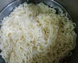 Foto langkah ke 2 dari resep Mie Goreng Chinese Food (Halal).