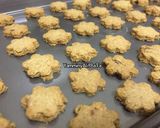 Foto langkah ke 5 dari resep Cookies oatmeal renyah.