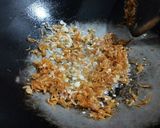 Foto langkah ke 4 dari resep 77. Nasi Goreng Kuning.
