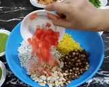 A picture of step 10 of Bhel Puri.